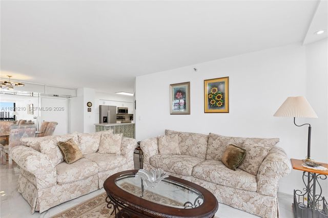 3530 Mystic Pointe Drive 2108, Aventura, FL 33180