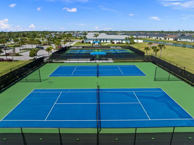 524 SE Mulberry Way, Port St. Lucie, Port St Lucie, FL 34984