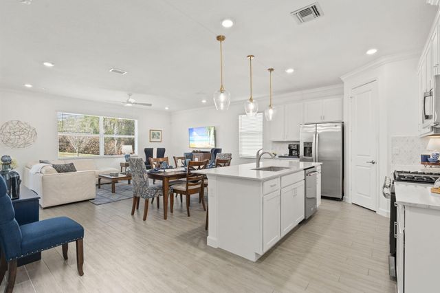 524 SE Mulberry Way, Port St. Lucie, Port St Lucie, FL 34984