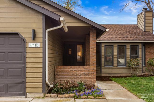 4745 N Oxbow Pl, Boise, ID 83713