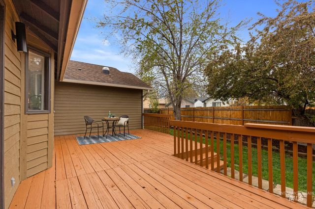 4745 N Oxbow Pl, Boise, ID 83713