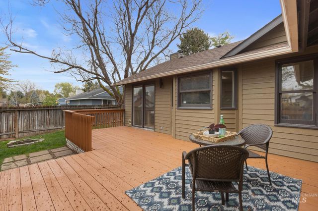 4745 N Oxbow Pl, Boise, ID 83713