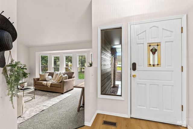 4745 N Oxbow Pl, Boise, ID 83713