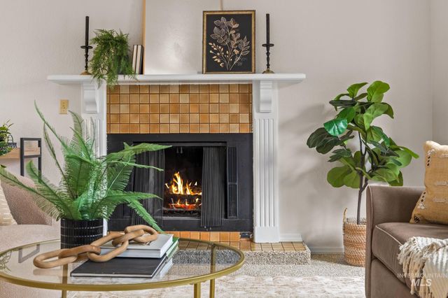 4745 N Oxbow Pl, Boise, ID 83713