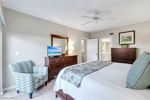 4111 Lake Forest DR 513, Bonita Springs, FL 34134