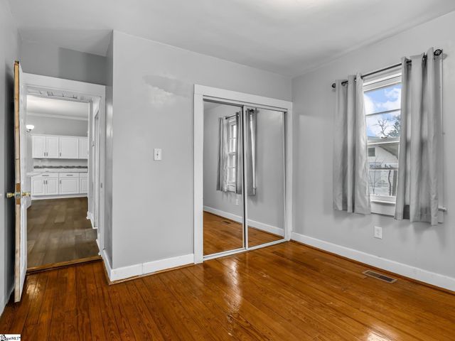 13 Damson Street, Spartanburg, SC 29303