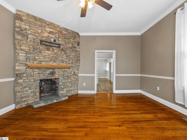 13 Damson Street, Spartanburg, SC 29303