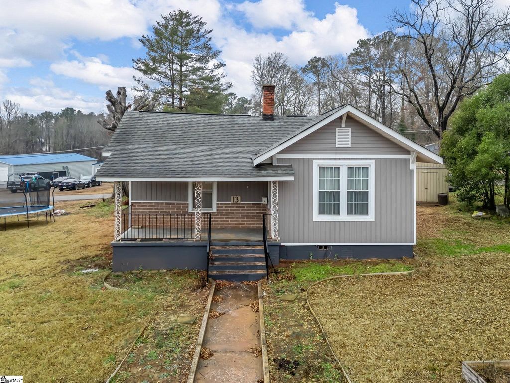 13 Damson Street, Spartanburg, SC 29303