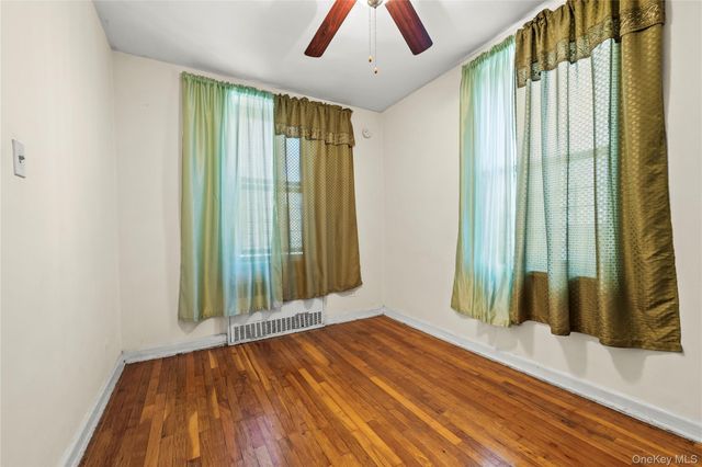 84-31 Van Wyck Expressway 3C, Jamaica, NY 11435