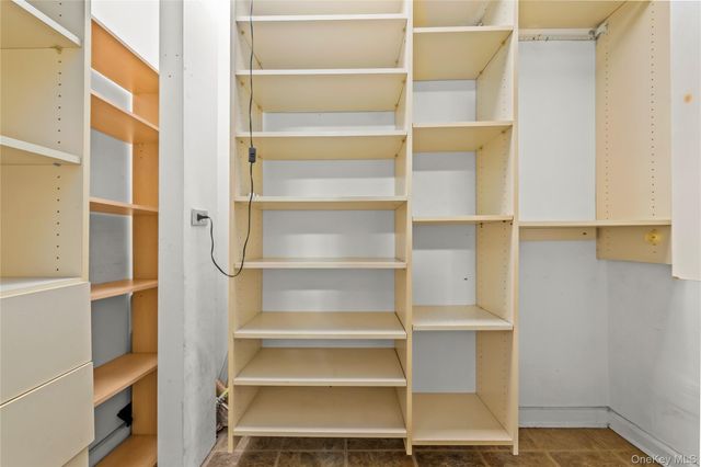 84-31 Van Wyck Expressway 3C, Jamaica, NY 11435