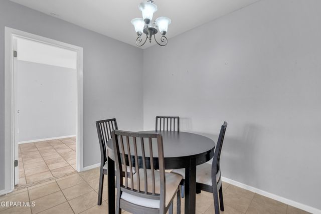 321 CRESTMONT Drive, El Paso, TX 79912