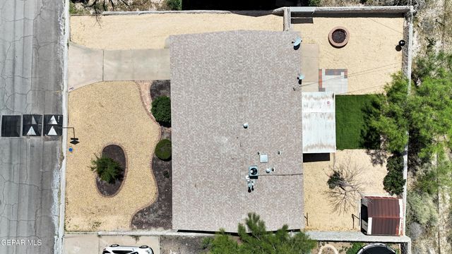 321 CRESTMONT Drive, El Paso, TX 79912