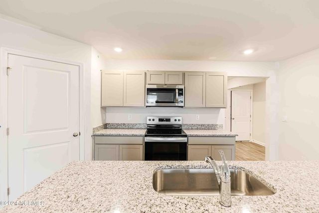 286 Marshwood Street Lot 81, Richlands, NC 28574