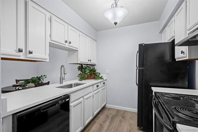 3121 S Tamarac Drive K 106, Denver, CO 80231