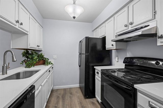3121 S Tamarac Drive K 106, Denver, CO 80231