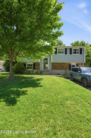 8217 Sealston Dr, Louisville, KY 40228