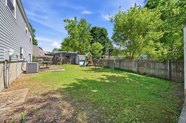 8217 Sealston Dr, Louisville, KY 40228