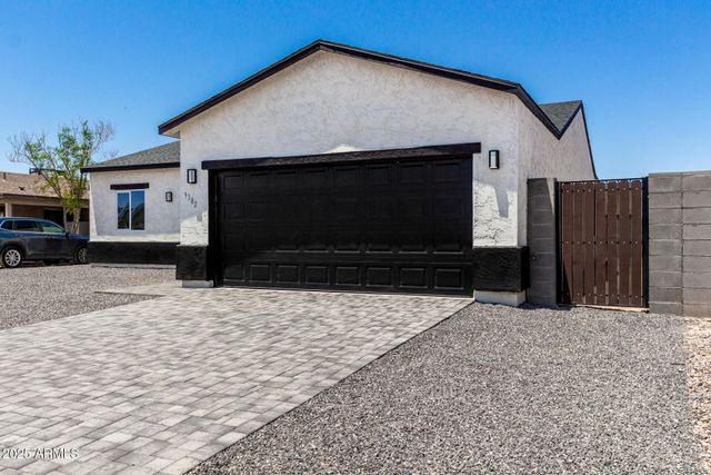 9382 W RAVEN Drive, Arizona City, AZ 85123