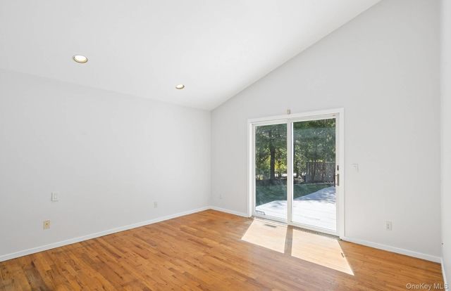 57 Bellows Terrace, Hampton Bays, NY 11946