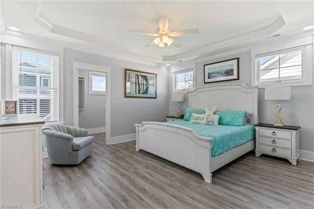 111 SE 44Th Street, Oak Island, NC 28465