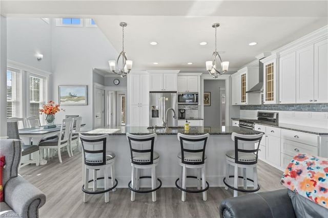 111 SE 44Th Street, Oak Island, NC 28465