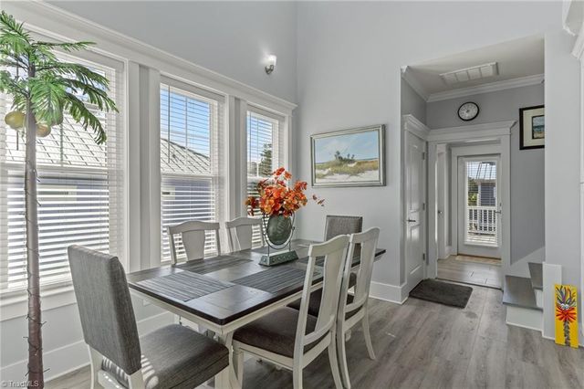 111 SE 44Th Street, Oak Island, NC 28465