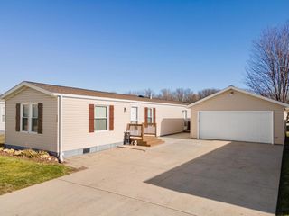 897 E Lake Street #109, Lake Mills, WI 53551