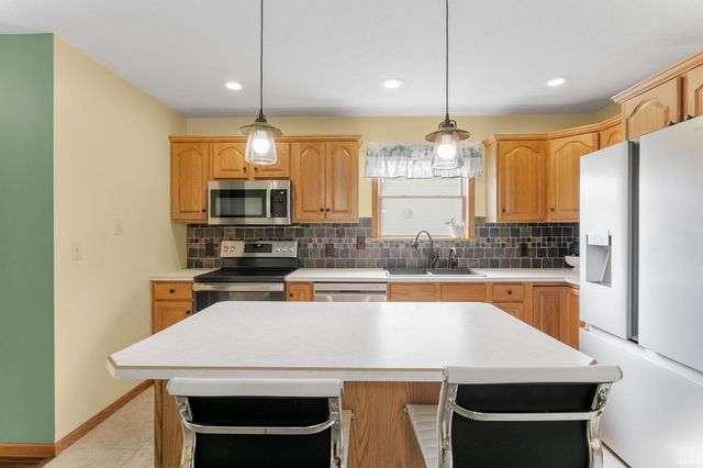 24244 County Road 126, Goshen, IN 46526
