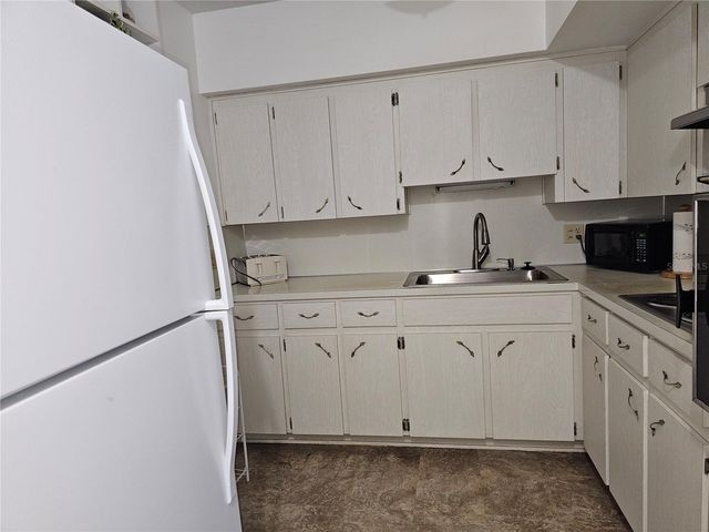 2331 FINLANDIA LANE 37, Clearwater, FL 33763