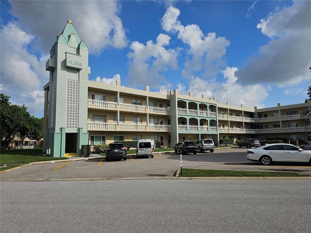 2331 FINLANDIA LANE 37, Clearwater, FL 33763