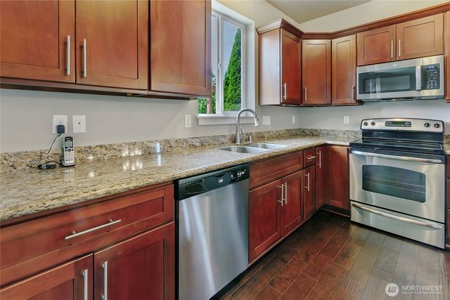 3215 Garnet Street SE, Olympia, WA 98501