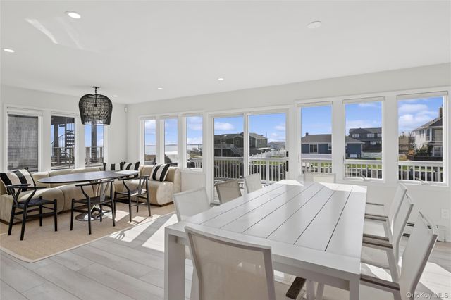 34 Shinnecock Road, East Quogue, NY 11942