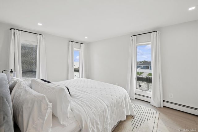 34 Shinnecock Road, East Quogue, NY 11942