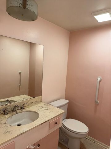 3500 W Manchester 230, Inglewood, CA 90305