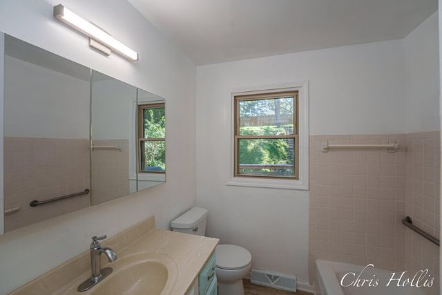 960 Walcott Street Sw, City Of Wyoming, MI 49509