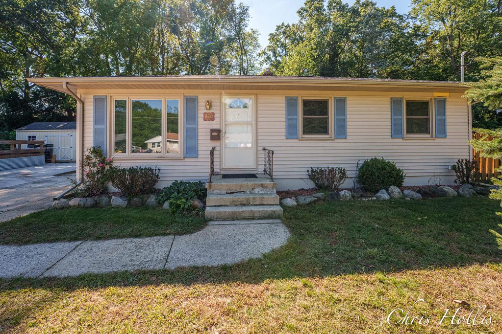 960 Walcott Street Sw, City Of Wyoming, MI 49509
