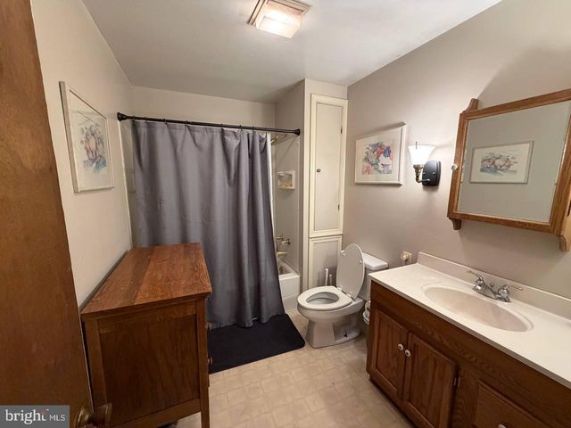 301 WAGAMON AVE, Georgetown, DE 19947