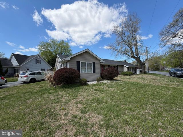 301 WAGAMON AVE, Georgetown, DE 19947