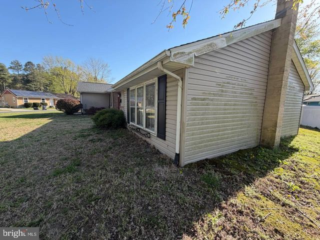 301 WAGAMON AVE, Georgetown, DE 19947