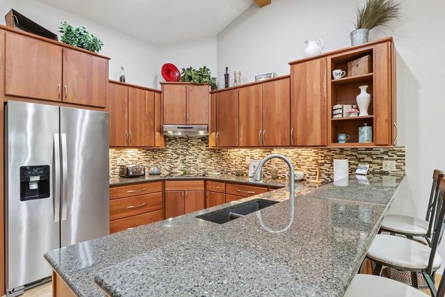 1917 Winchester Way, Waunakee, WI 53597