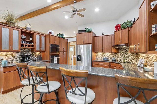 1917 Winchester Way, Waunakee, WI 53597
