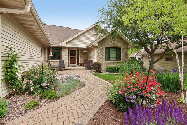 1917 Winchester Way, Waunakee, WI 53597