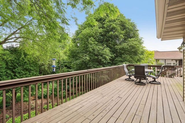 1917 Winchester Way, Waunakee, WI 53597