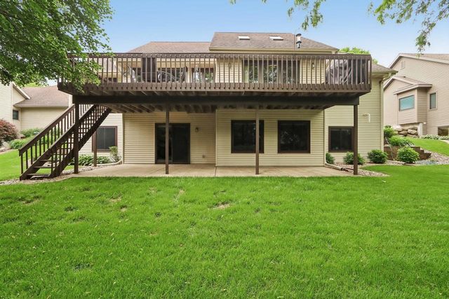 1917 Winchester Way, Waunakee, WI 53597