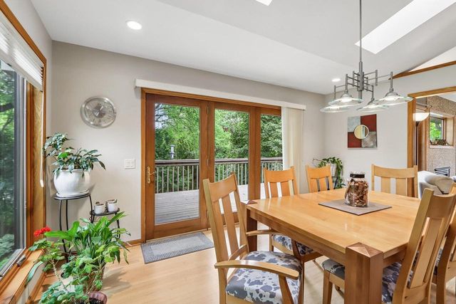 1917 Winchester Way, Waunakee, WI 53597
