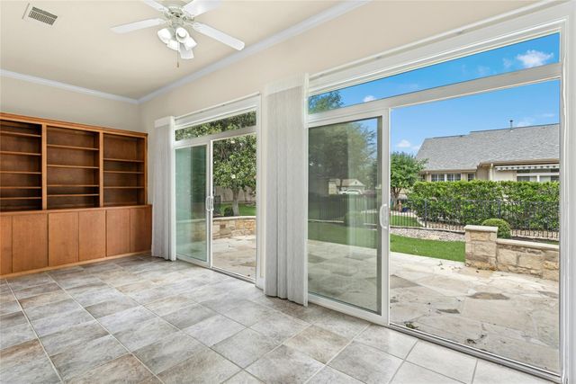 107 San Antonio RD, Georgetown, TX 78633