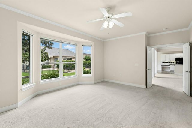 107 San Antonio RD, Georgetown, TX 78633