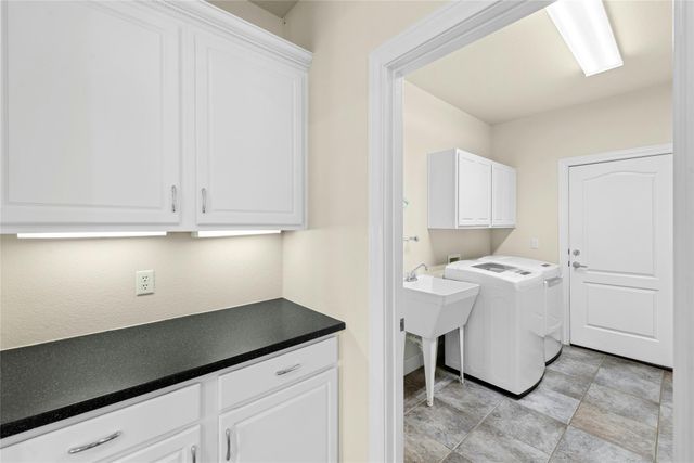 107 San Antonio RD, Georgetown, TX 78633