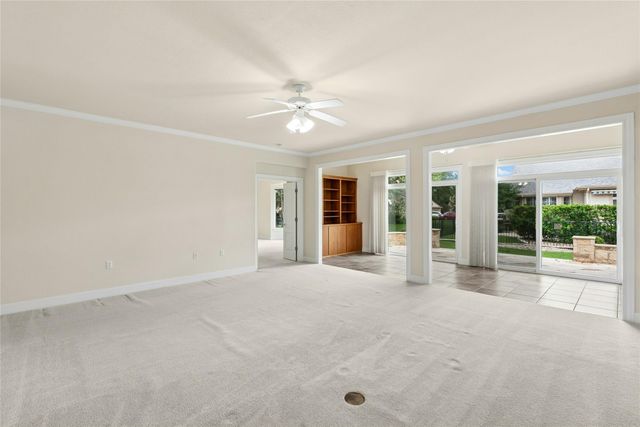 107 San Antonio RD, Georgetown, TX 78633