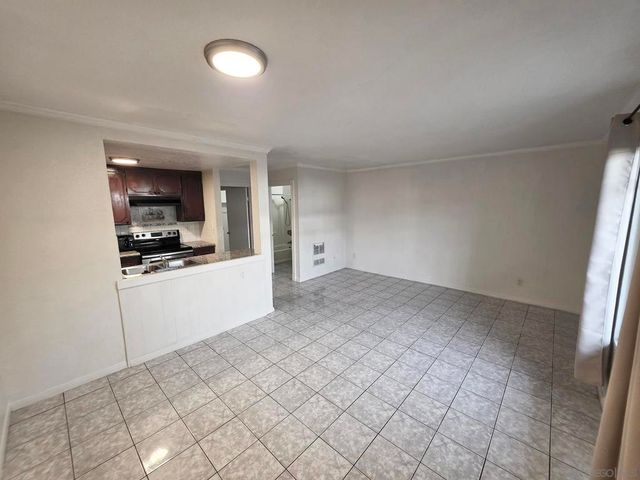 4056 Van Dyke Ave 2, San Diego, CA 92105